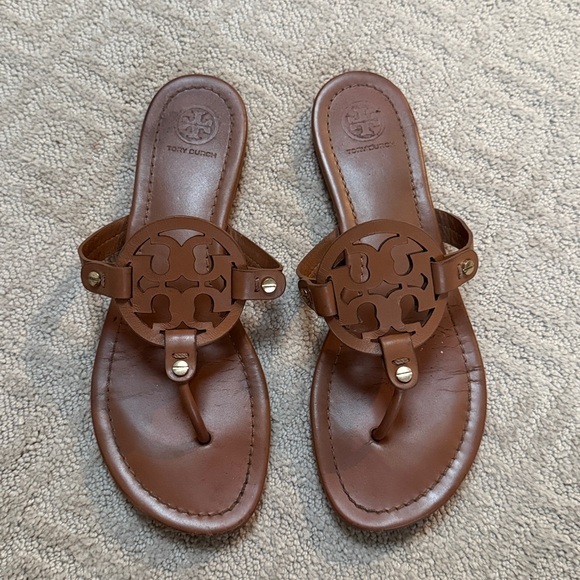 Tory Burch Shoes - ✨ MILLER PATENT LEATHER SANDAL Size 8.5 Perfect Tan